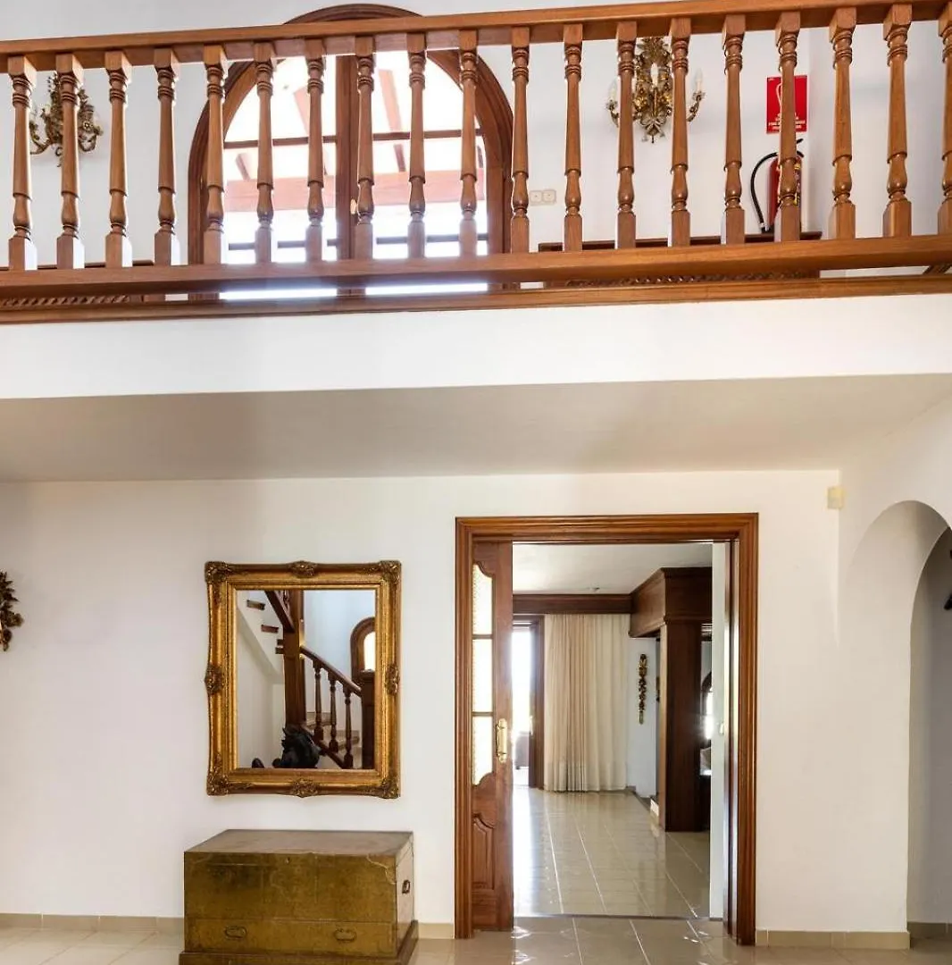 Villa Marlis Ibiza 伊维萨镇